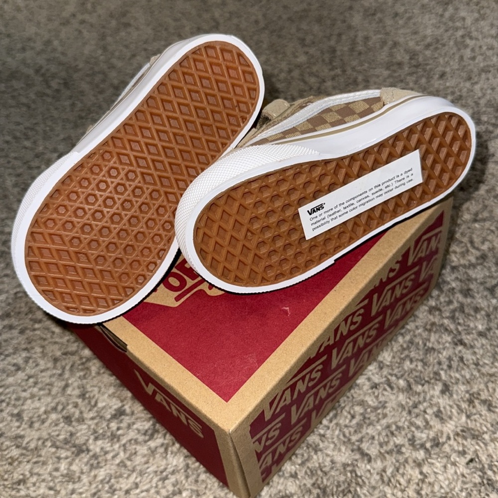 Vans Tan and White Sneakers with Velcro Straps - Picture 5 of 5